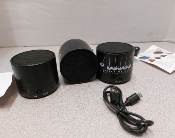 3 Mini Bocinas Cilíndricas con Bluetooth 4.1 de Alta Definición - Imagen 2